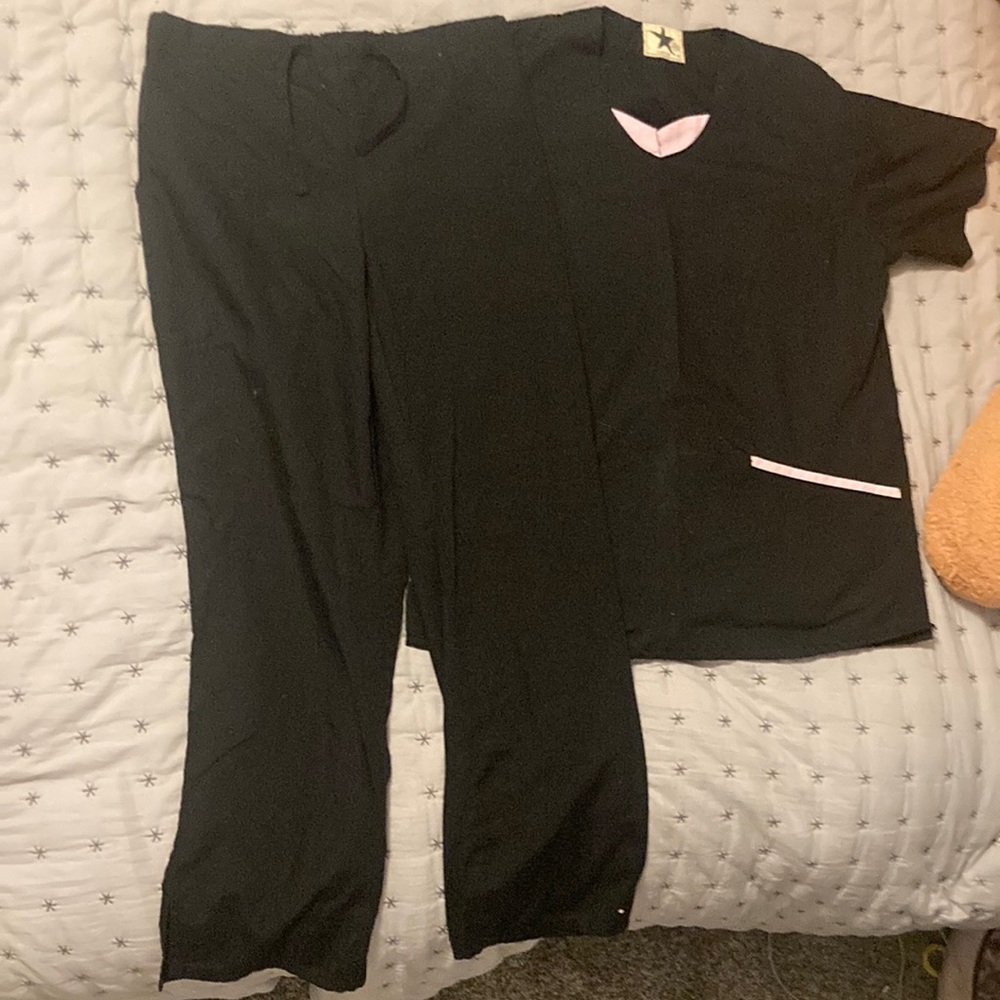 Scrubs Black Star by Converse xs